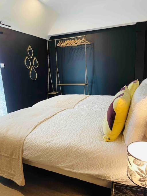 Le Spicy 2 Minutes Centre Historique Parking Apartment ซาร์ลา-ลา-กาเนดา ภายนอก รูปภาพ